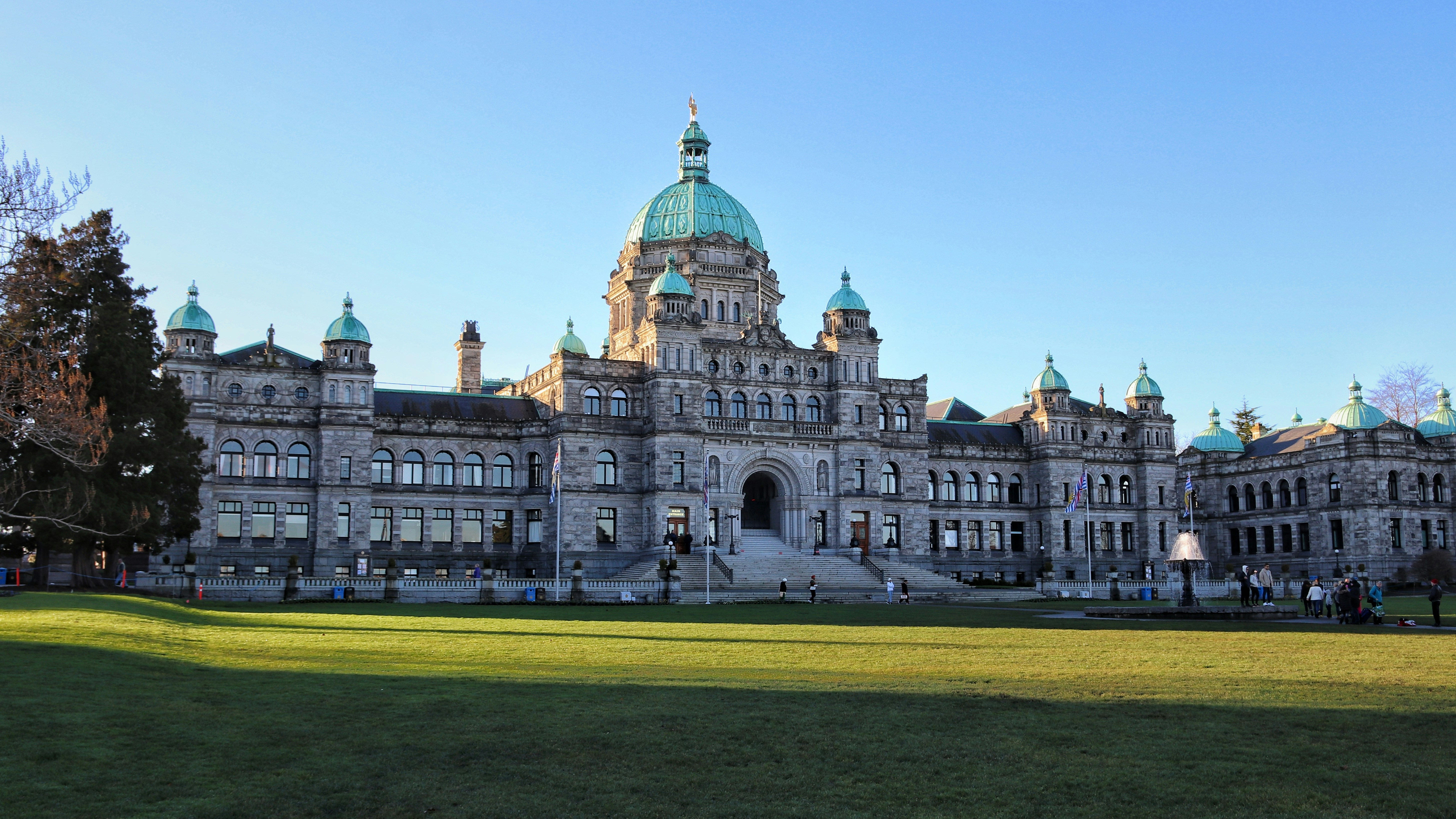 Victoria Day Trip by Ferry